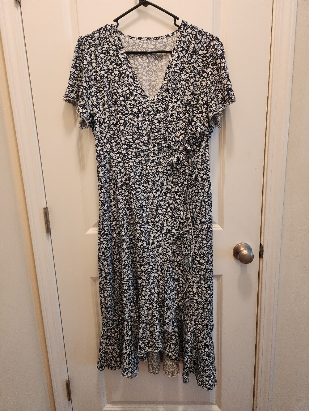 Floral Wrap Midi Dress in Navy and White